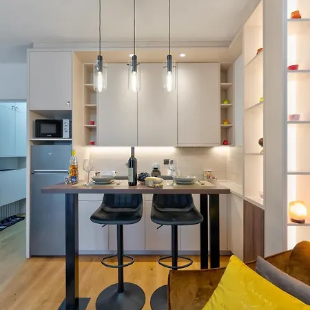 Aurora Lux 18 * Zlatibor