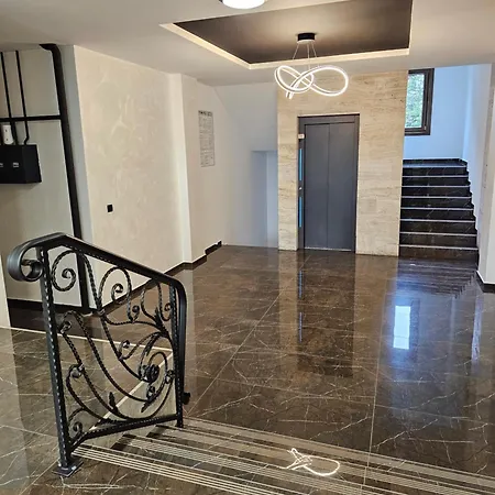 Appartamento Aurora Lux 18 *