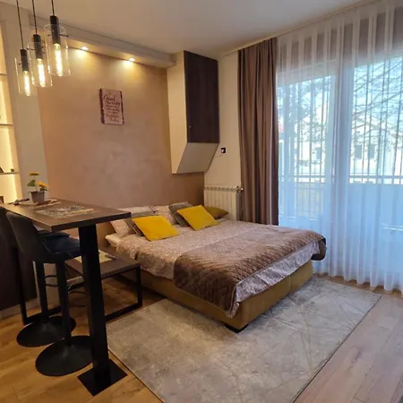 Aurora Lux 18 Apartman Zlatibor