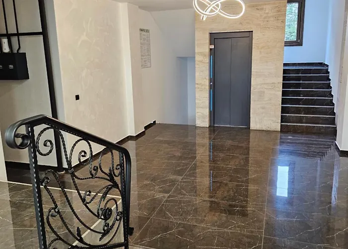 Διαμέρισμα Aurora Lux 18 *